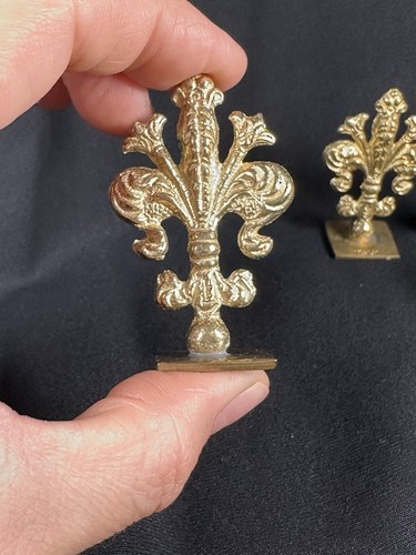 Vintage Italian Wax Seal Stamps Letters S G R Fleur De Lis Brass Set of 3 - Afbeelding 3 van 8