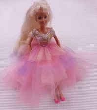 Vintage 1992 Sindy Sweet Secrets Hasbro Doll with Dress & Shoes VGC