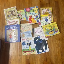 Lot of 15 Mixed Classroom Teacher Reading Kids RANDOM Books K-5