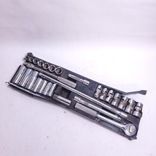 Sk 27 Piece 38 Drive Ratchet Socket Set With Tray Sae Metric 94527 Sk 27 Piece 38 Drive Ratchet Socket Set With Tray Sae Metric 94527