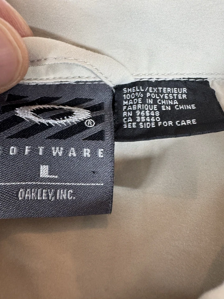 Camisa Oakley Software Rara L Para Hombre Cremallera Mad Science Beige Manga Corta Bolsillos Foto 3 de 4