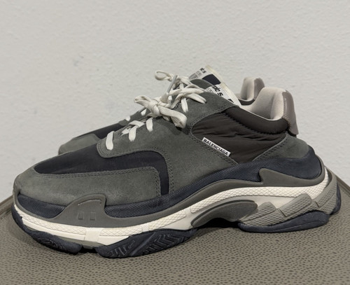 Balenciaga triple s 44 - Gem Balenciaga triple s 44 - Gem