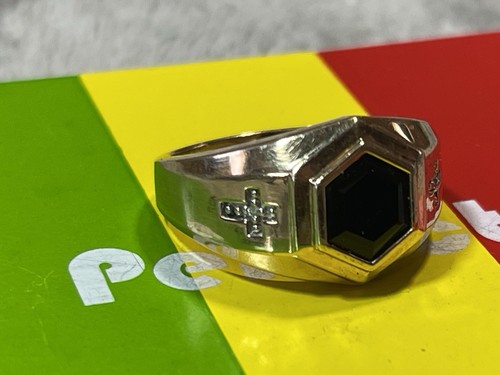 UTC 925 Men's Size 11 Gold Tone Black Gem Side Cross W/Rhinestones Ring - Picture 8 of 13
