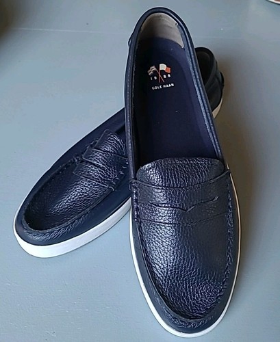 Cole Haan Nantucket Damen Penny Loafer Größe 9,5 genarbtes Leder marineblau weiß