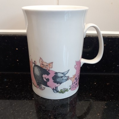 DUNOON ''Beasties'' Fine Bone China Becher entworfen von Cherry Denman (Schweine/Ferkel)