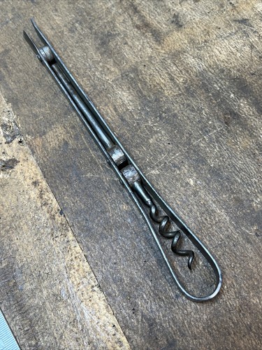 tire bouchon à levier Ouvre-Boîte  multifonctions Cork puller Ancien Rare - Picture 11 of 13
