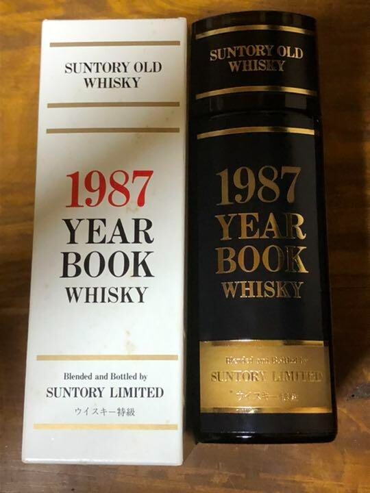 Suntory Whisky 1987 Year Book Glass bottle (empty) Book Type Suntory Whisky 1987 Year Book Glass bottle (empty) Book Type