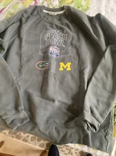 Chik Fil A Peach Bowl 2018 Gray Crew Sweatshirt Size Medium