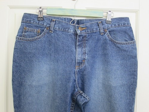 Lee Riveted Cropped Jeans Womens Size 14 34x25 Distressed Denim 21-21721 - Imagen 2 de 6