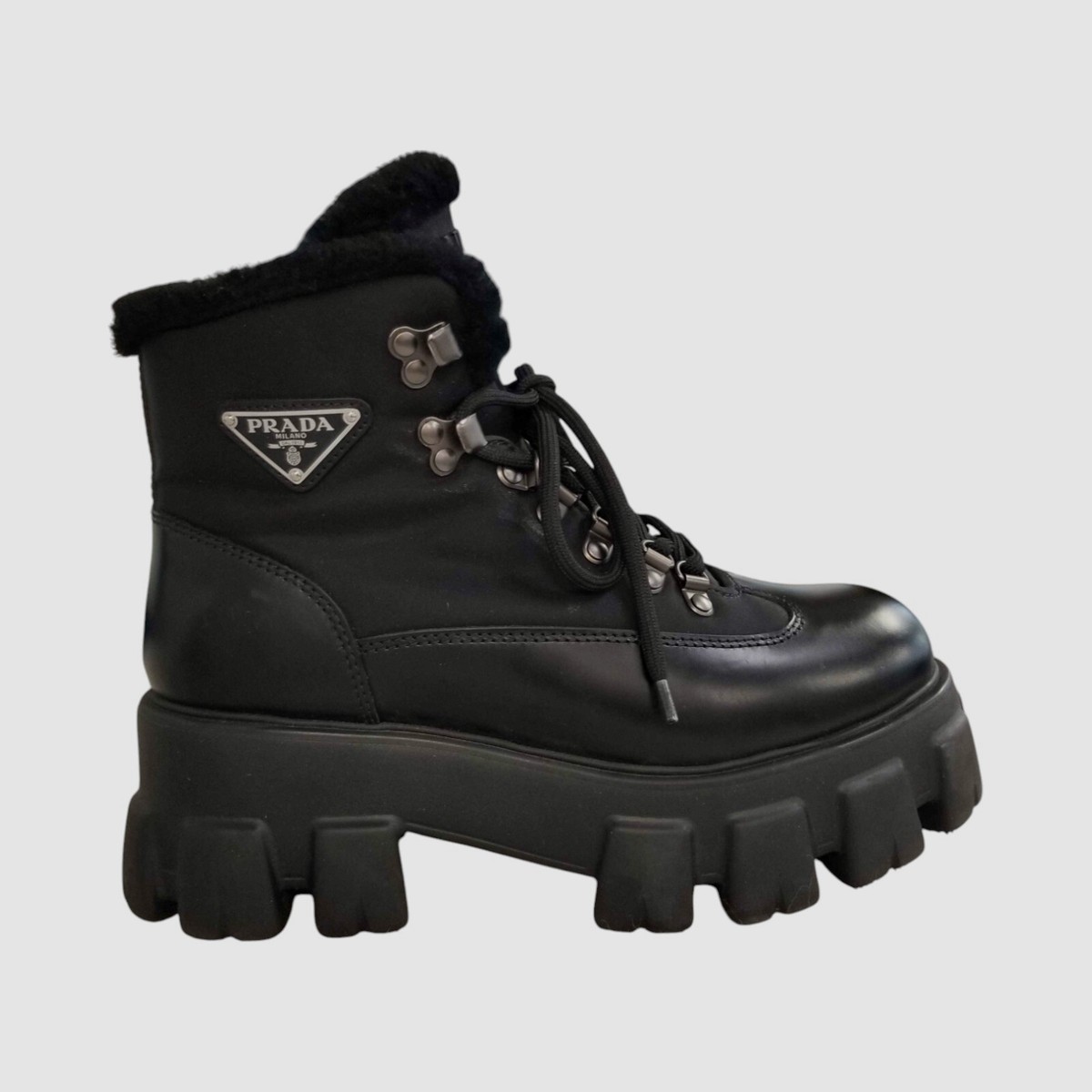 PRADA モノリス ブーツ 23.5黒 Prada Men Black Monolith Lace-up Nylon Shearling Hiker Combat Boot
