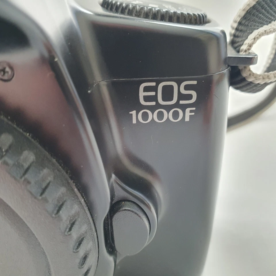 Canon EOS 1000F AF Auto Focus 35mm SLR Film Camera Body Only. Tested. - Image 3 of 4