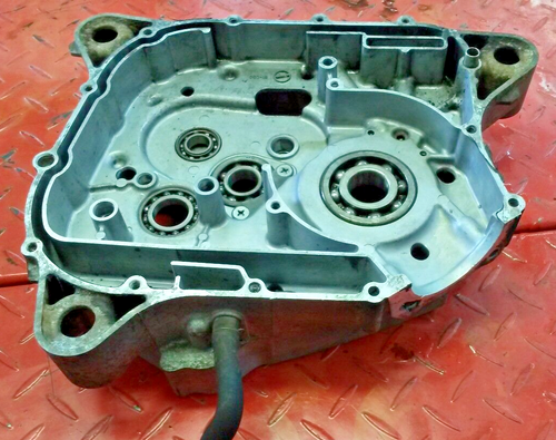 02-09 Suzuki ATV Engine Crankcase LTF250 Ozark LTZ250 Quad Sport Motor Housing - Picture 10 of 12