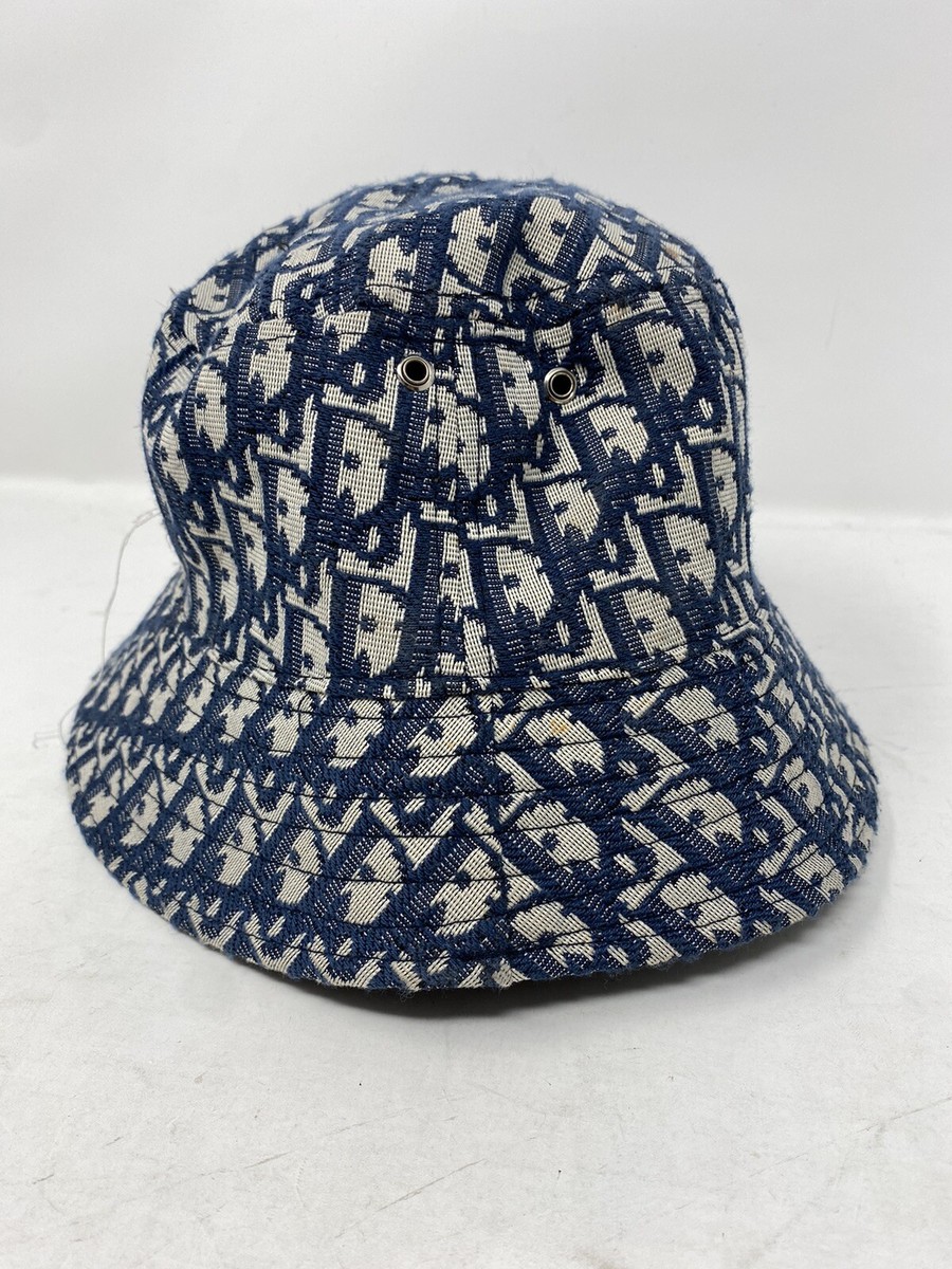 ディオールリバーシブルバケットハット