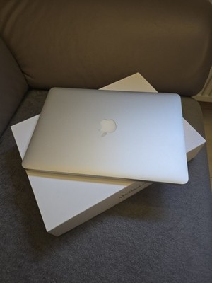 Apple MacBook Pro 13'' (Anfang 2015) | Retina | 8GB RAM | 256GB SSD