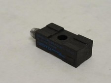 208639 New-Incomplete; Festo SMEO-1-S-LED-24B Prox Sensor; 12-27V@1A No Mount