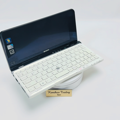 ひとみ！VAIO SONY VAIO TYPE P VPCP119KJ White Intel Atom Z530 64GB RAM 2GB w