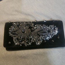 Vintage Black Velvet Evening Clutch Purse With Beaded Floral Design Snap Closu