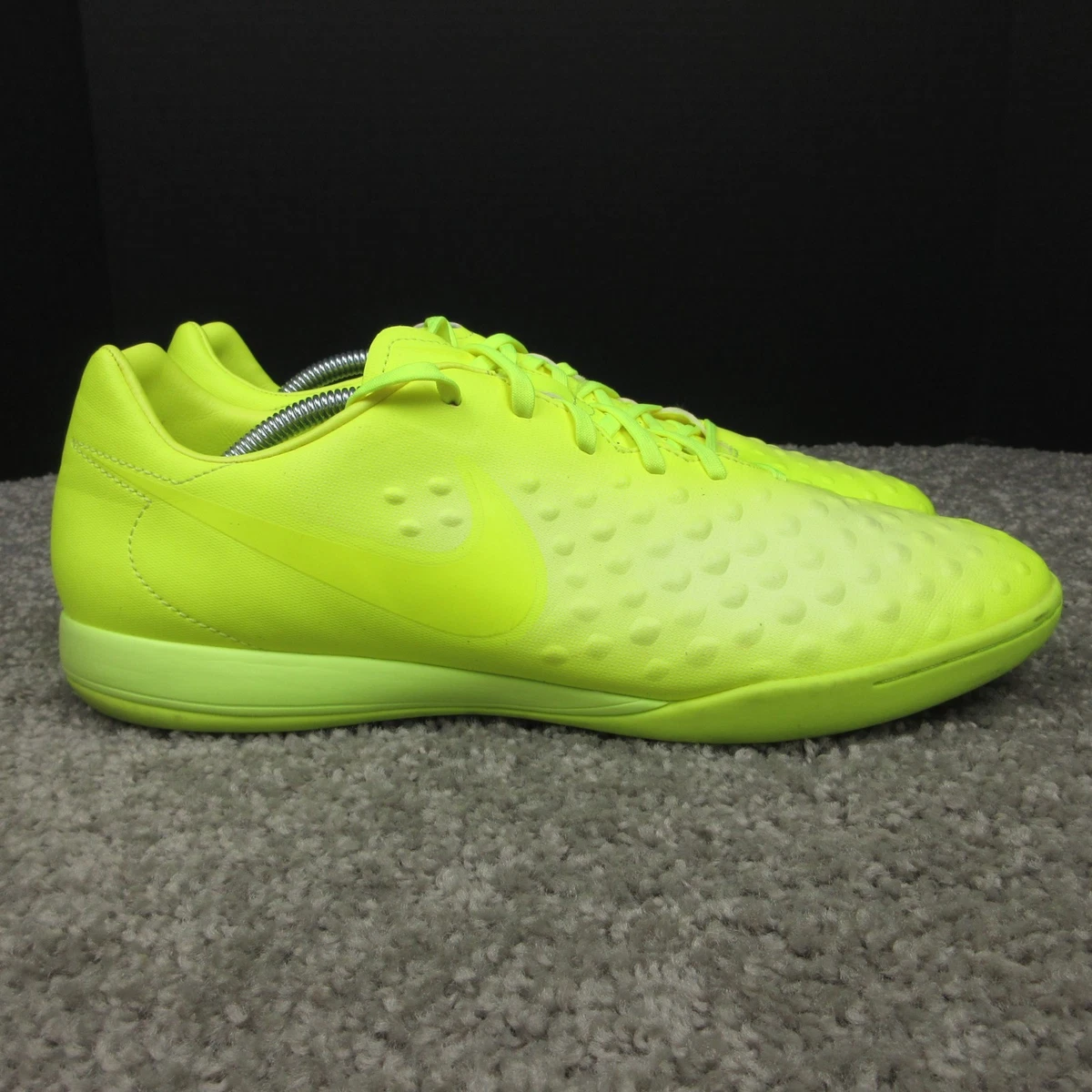 Preços baixos em Tênis de futebol Nike Magista | eBay
