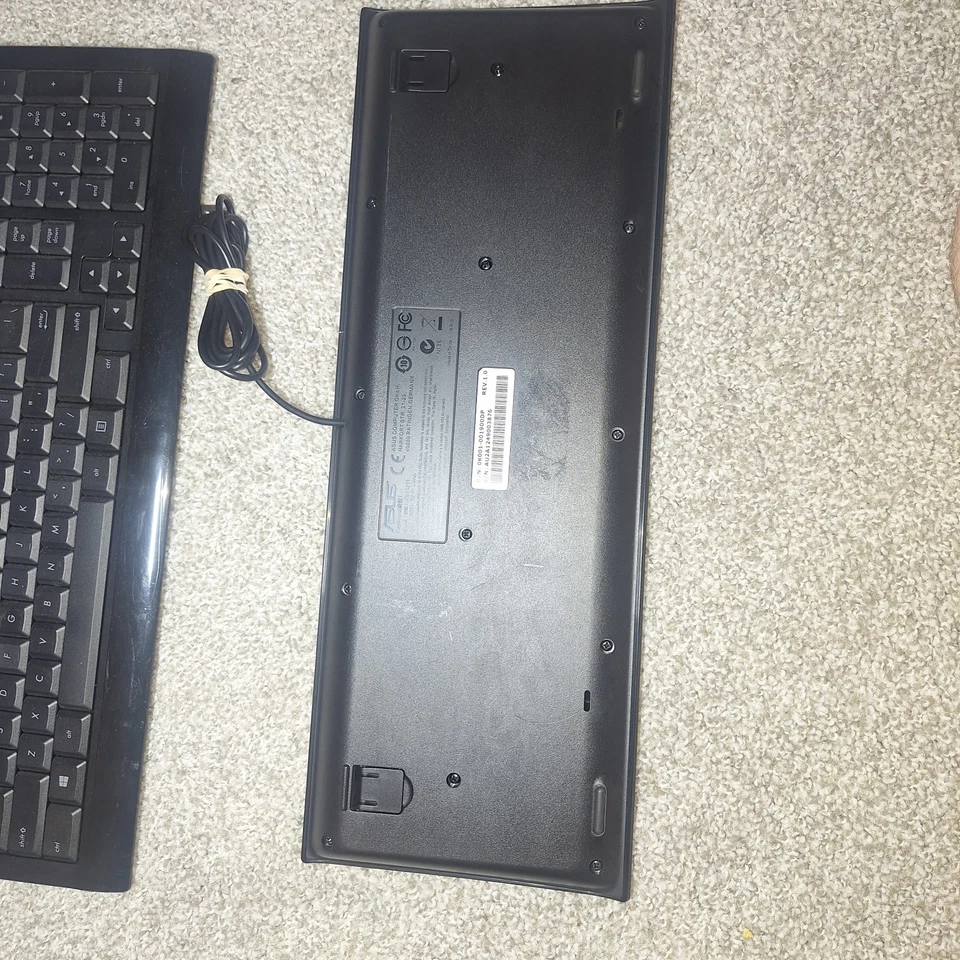 Teclado con cable ASUS KB73211 negro de escritorio con cable USB mecanografía genuina - PROBADO Foto 2 de 4