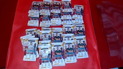 50 PACKUNGEN Topps Match Attax Saison 2025/26 Sammelkarten Sammlung