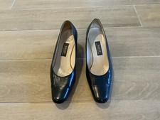 Bally Pumps Sharna Black Leather Round Toe Women's Size 6.5C Italy