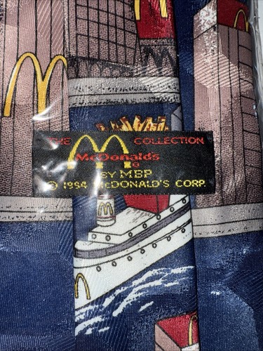 McDonalds manager's necktie - logos and food - 1994 vintage NEW Old Stock - Picture 3 of 4