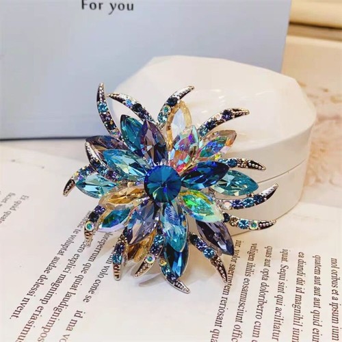 Fashion Jewelry Flower Brooch Pin Crystal Party Brooch Suit - Picture 7 of 12