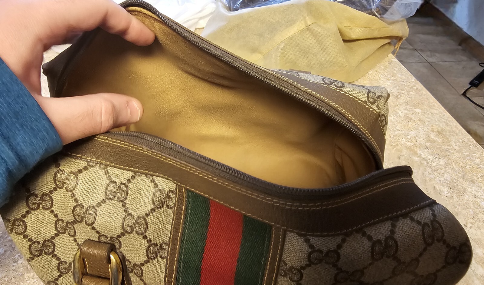 Vintage Gucci GG Monogram Boston Speedy Bag Large Brown Leather image 9