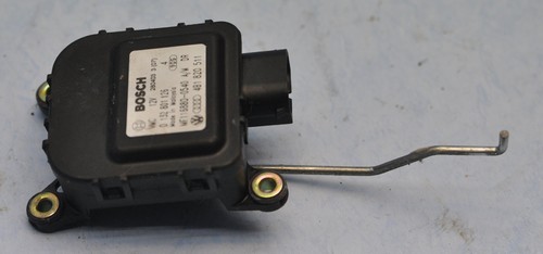 Audi A6 4B C5 Stellmotor BOSCH für Heizung Klima 4B1820511 #5579-B94