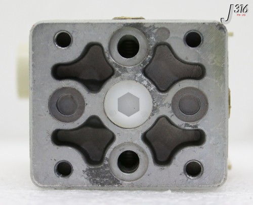 35140 SMC ELEKTROPNEUMATISCHER REGLER IT1001-N31-X6 - Bild 7 von 8