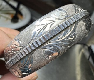 Vintage Carved Bracelet Sterling Silver English Hallmarks 29.6 Grams C83