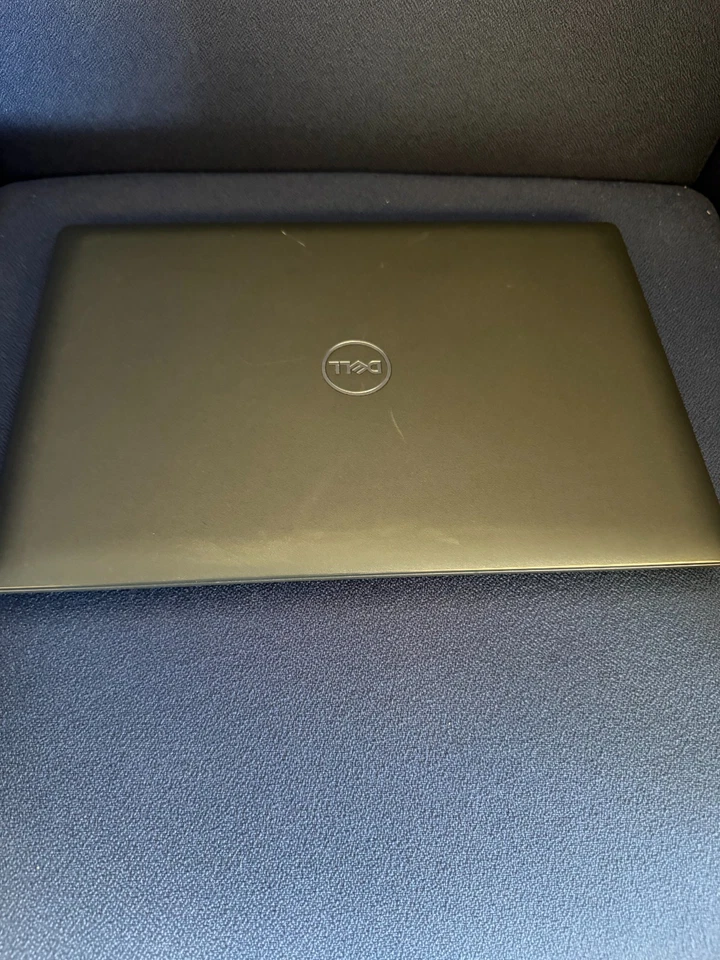 Dell Latitude 3420 · i5-1145G7 · 8GB · 256GB, foto 2 di 5