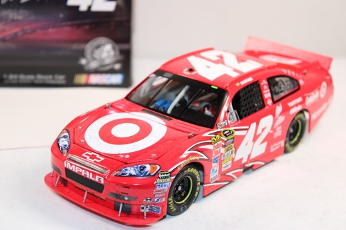 JUAN MONTOYA 2010 ACTION #42 WATKINS GLEN FINAL CUP WIN TARGET CHEVY /429 MADE!! - Foto 2 di 15