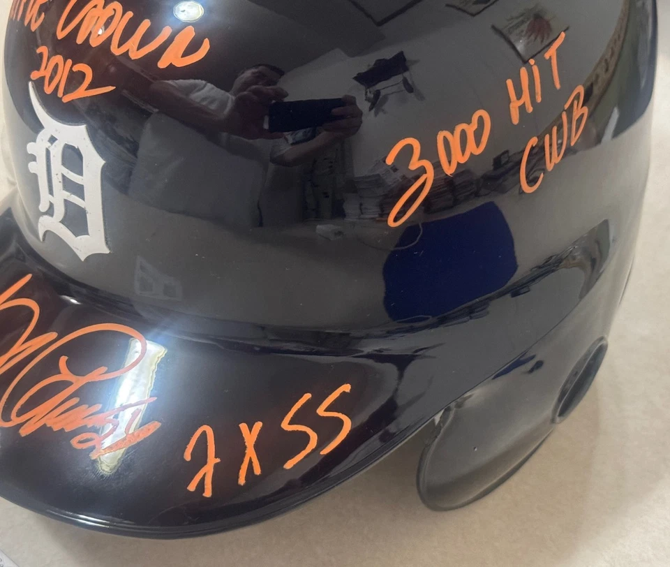 Detroit Tigers MIGUEL CABRERA Signed Full Size Authentic  Batting Helmet JSA - Image 3 of 4