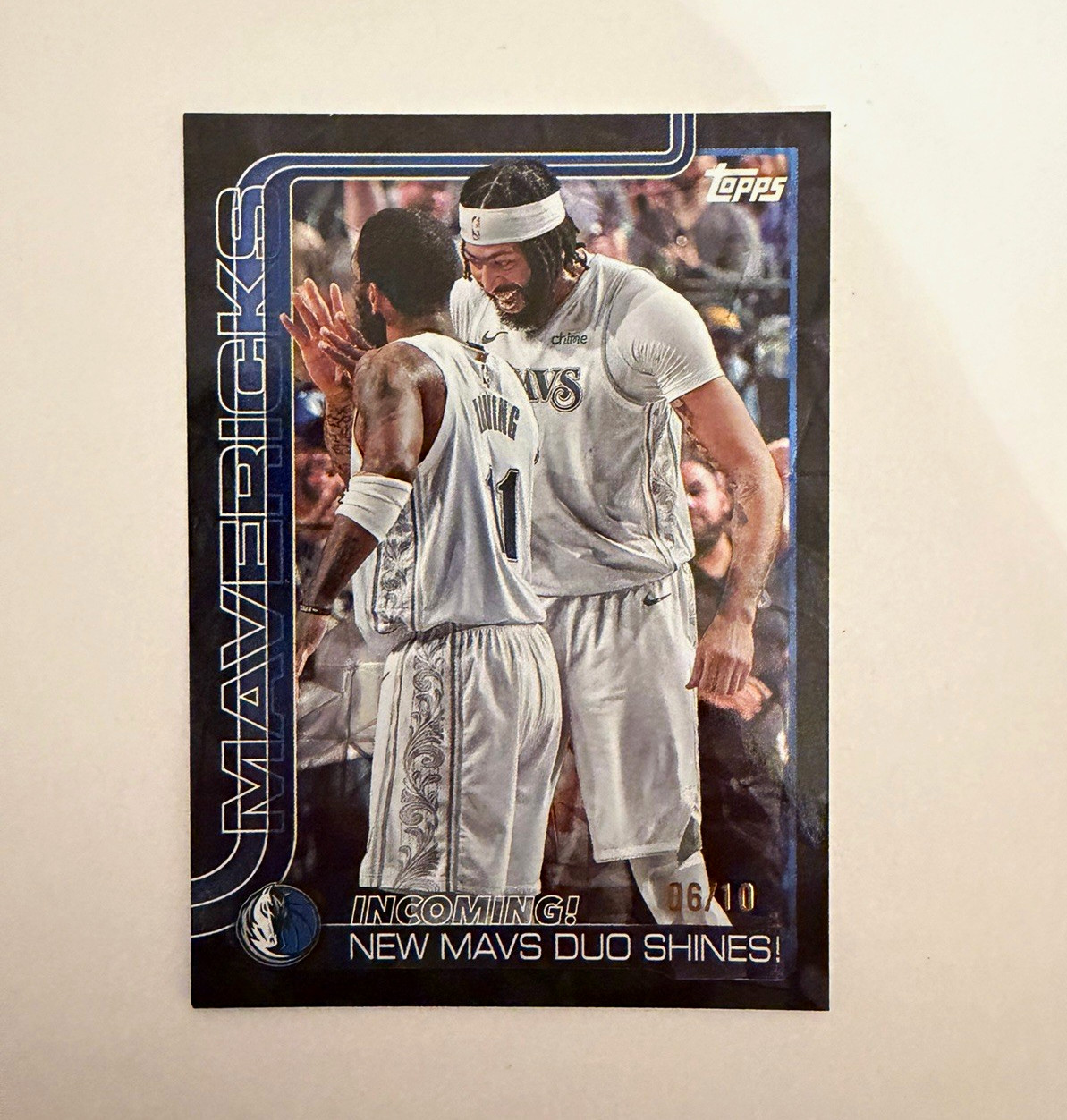 2025 Topps Kyrie Irving Anthony Davis Incoming! Mavs #296 Serial 06/10