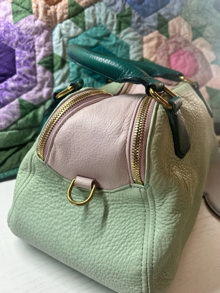 Bolso Cartera J Crew Bienal Tricolor Mediano Cuero Menta Rosa Verde - Sin Correa Foto 2 de 4