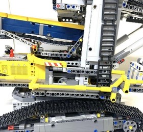 LEGO Technic Bucket Wheel Excavator 42055 in 2016 No Box Used from Japan