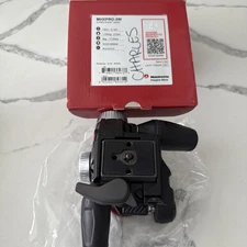 Manfrotto MHXPRO3W X Pro  3-Way Tripod Head with Retractable Levers