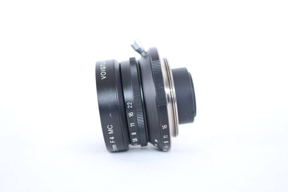 Voigtlander SNAPSHOT SKOPAR 25mm F4 MC Lens, fully functional Q318