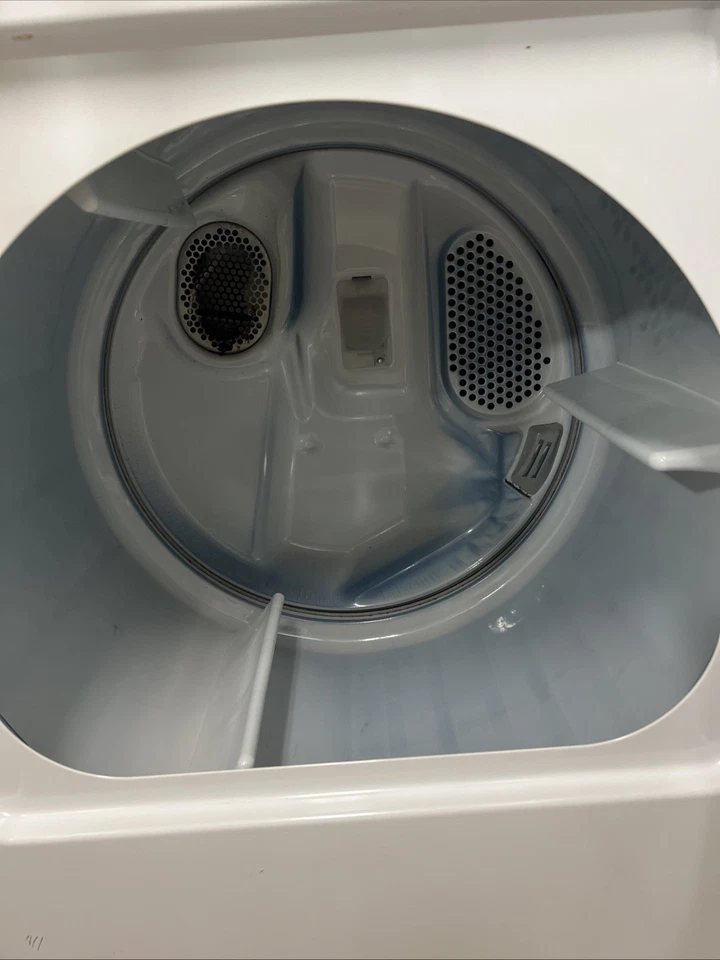 Maytag Bravos MCT Electric Dryer. Used. Great Condition - Image 3 of 4