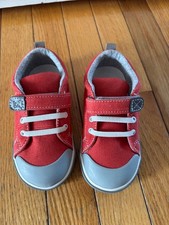 See Kai Run Kids Toddler Stevie Sneakers size 9 Red