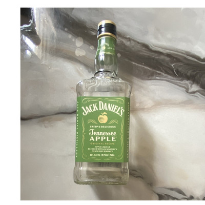 Jack Daniel's Tennessee Apple Liquor Bottle Clear 750 ml Collectible