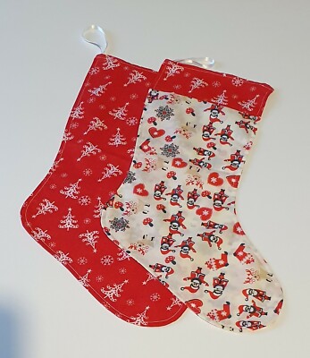 Neue Weihnachtsstrümpfe. 2 Stück. Weihnachtsdeko. Handarbeit.