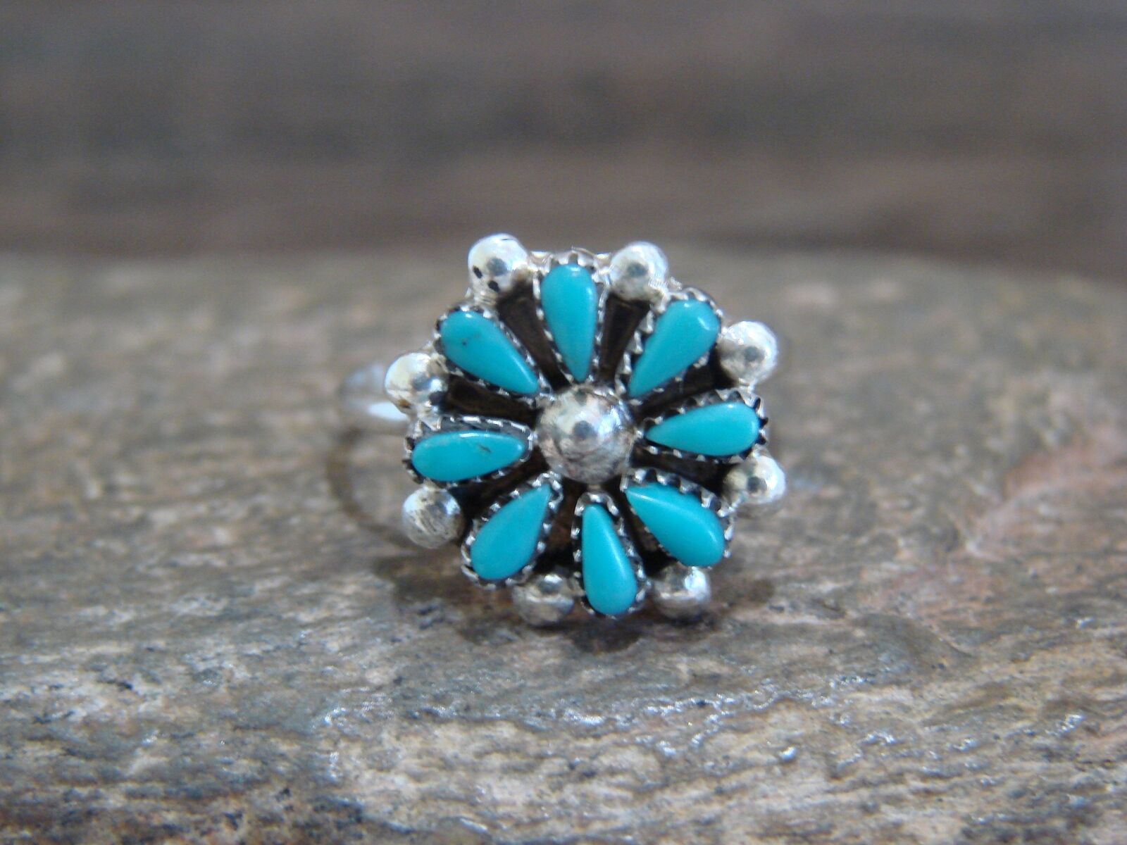 Rare Wolfpack Vintage Navajo Sterling Silver Native American Jewelry Ring Old Rare Wolfpack Vintage Navajo Sterling Silver Native American Jewelry Ring Old