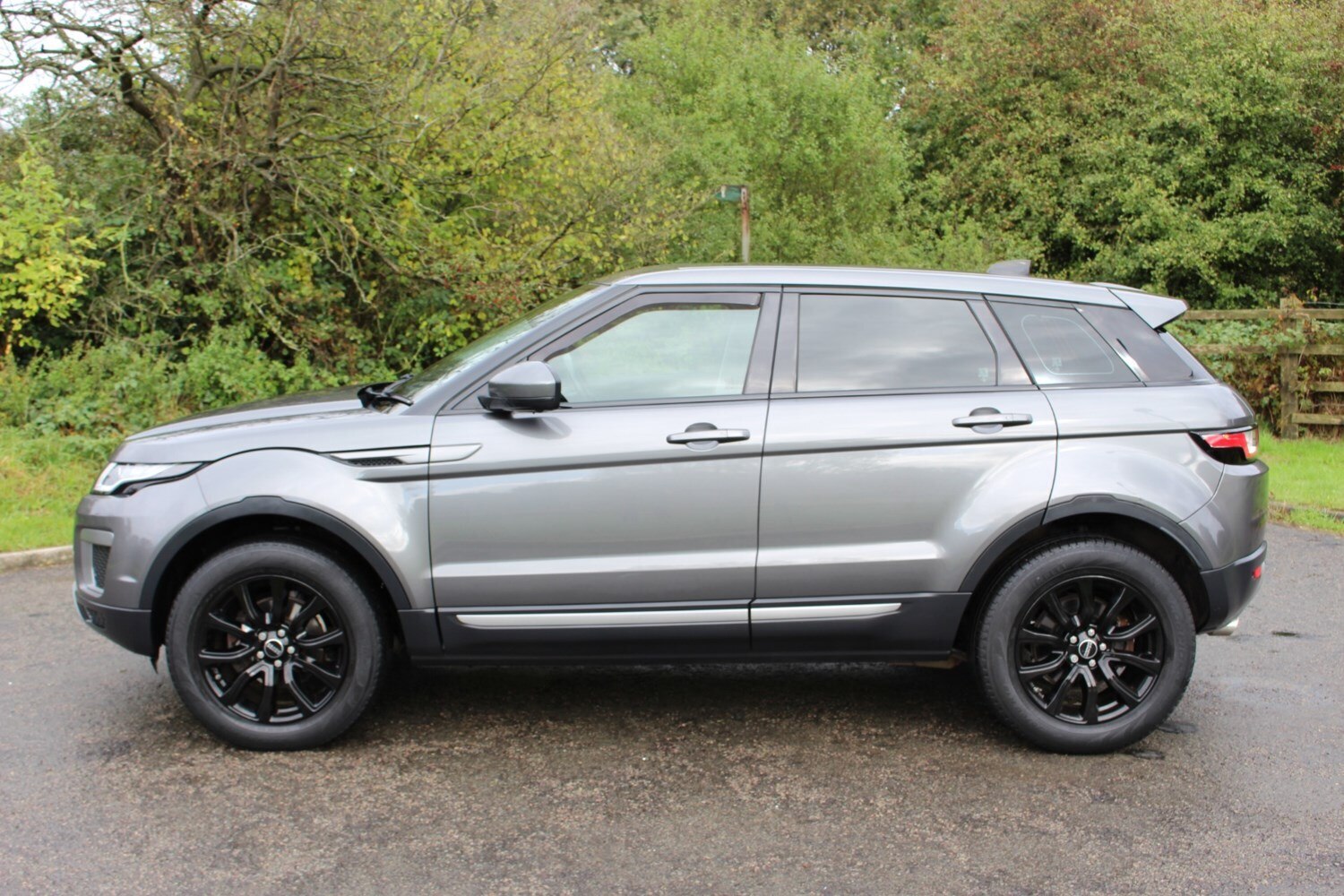 2017 Land Rover Range Rover Evoque 2.0 eD4 SE 5dr 2WD ESTATE Diesel