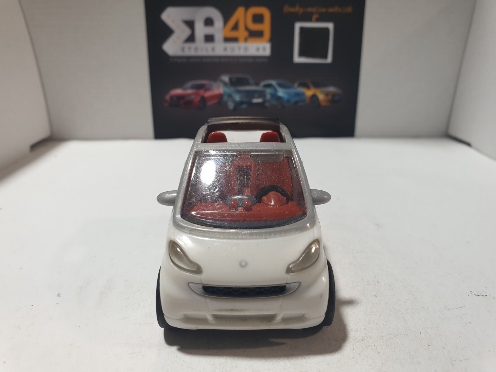 Foto 2 di 8