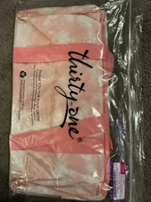 THIRTY ONE Medium Utility Tote in Rose Pink Tie Dye