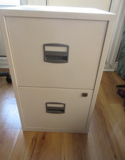 Bisley A4 Filing Cabinet Metal 2 Drawer Chalk White Excellent condition