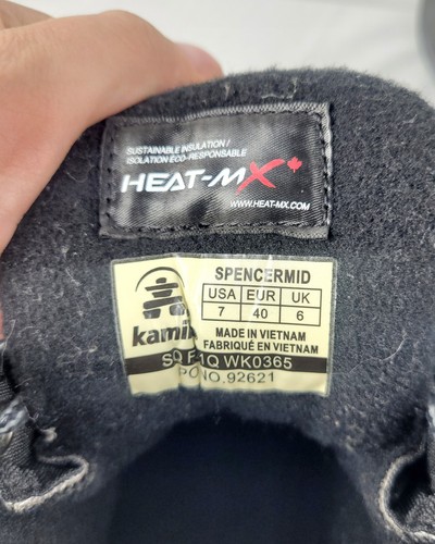 Kamik Spencer mittelhohe wasserdichte Vibram Arctic Grip schwarze Stiefel Herren US7; Damen 8,5 - Bild 5 von 9