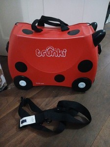 Valise trunki d'occasion - Accessoires & Bagagerie